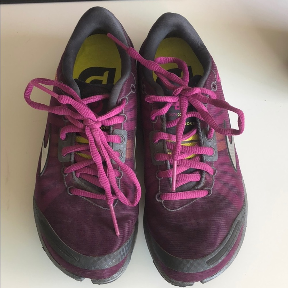 Brooks Pure connect running shoes
